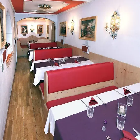 فندق Schwanstein