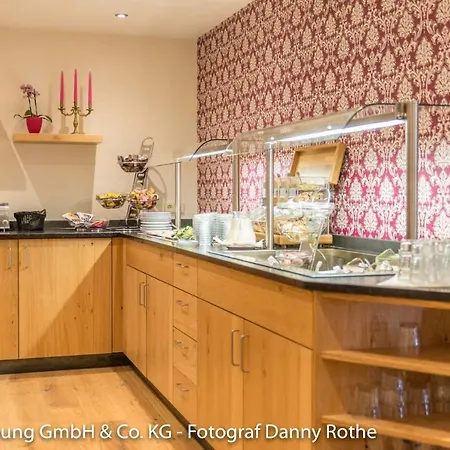 Schwanstein 3* شفانغو