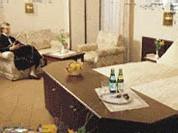 ダス シュヴァンシュタイン ホテル 3*