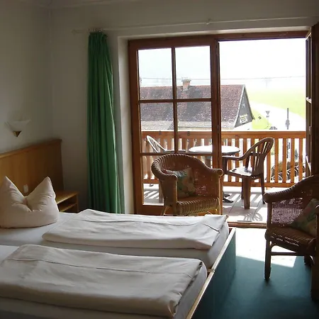 Schwanstein Hotel 3*